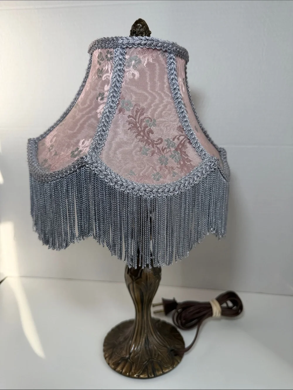 Vintage Victorian Fringe Table Lamp Pink Floral Shade Brass Base USA
